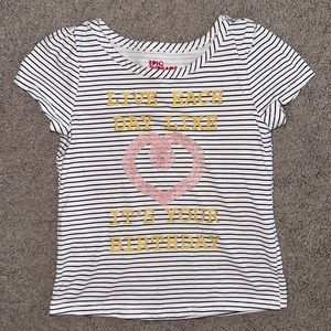 🏷️ 5 for $25 🏷️ 3T birthday top